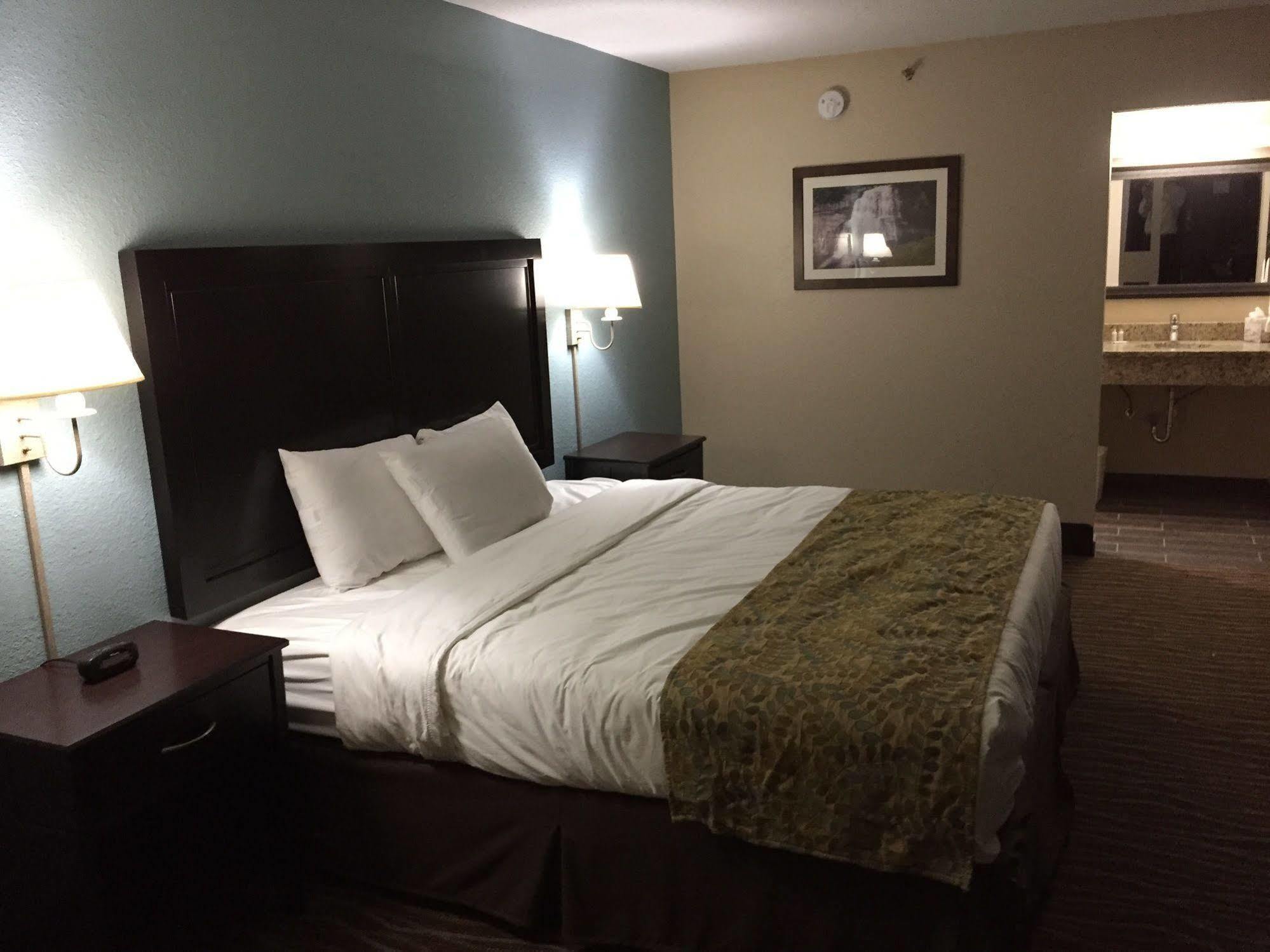 הנדרסונוויל Cascades Mountain Resort, Ascend Hotel Collection מראה חיצוני תמונה