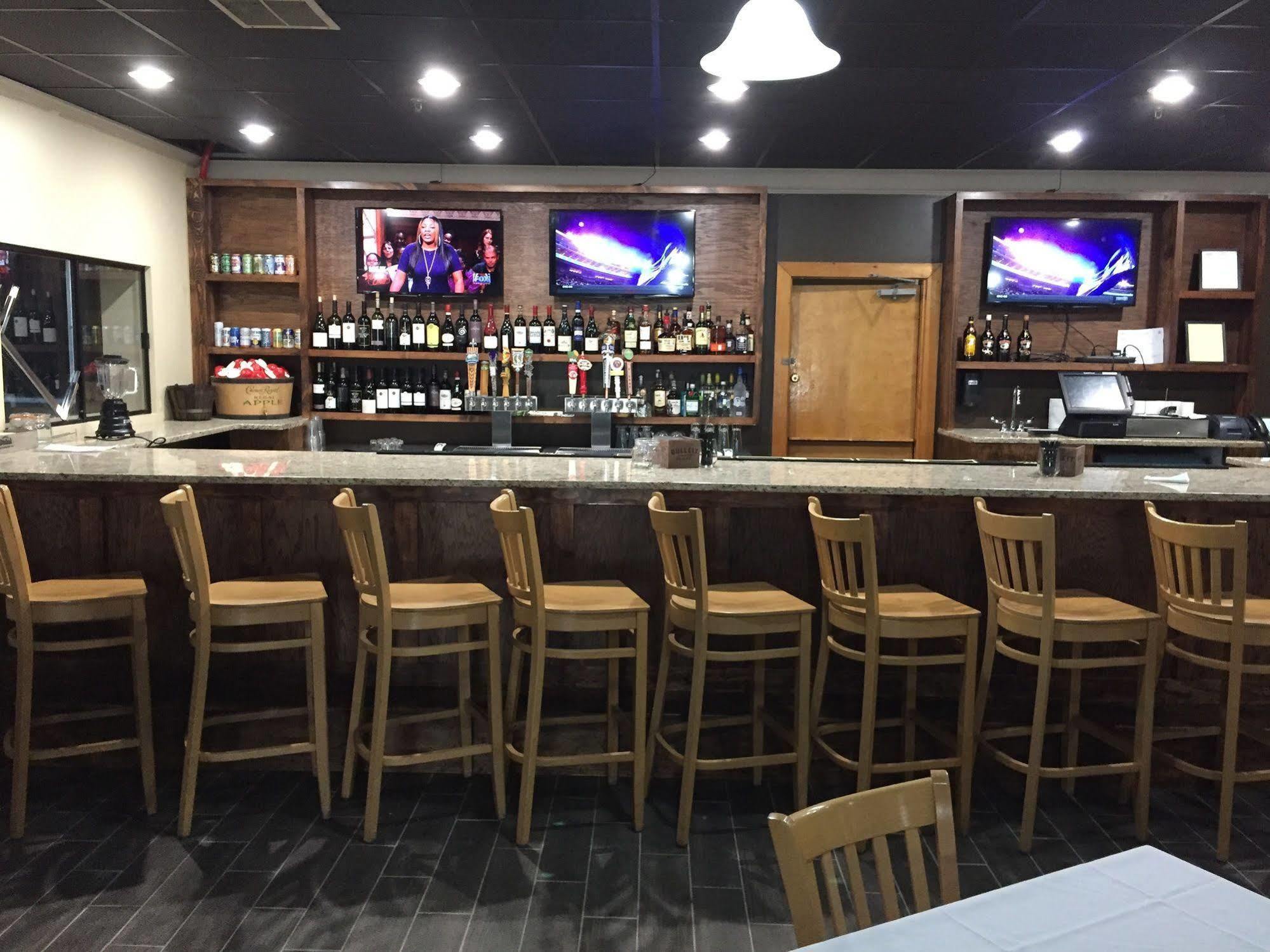 הנדרסונוויל Cascades Mountain Resort, Ascend Hotel Collection מראה חיצוני תמונה